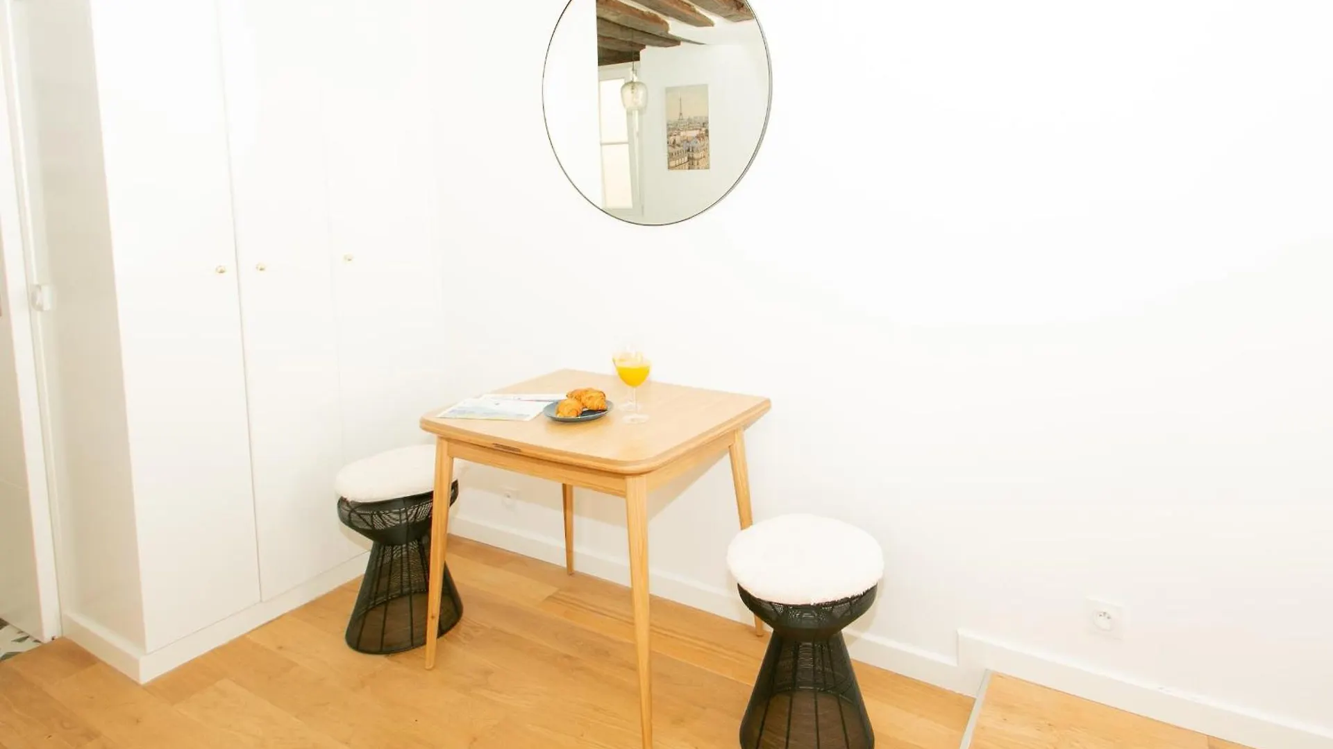 Apartment Bnbnova - Ile Saint-Louis & Pont De La Tournelle Paris France